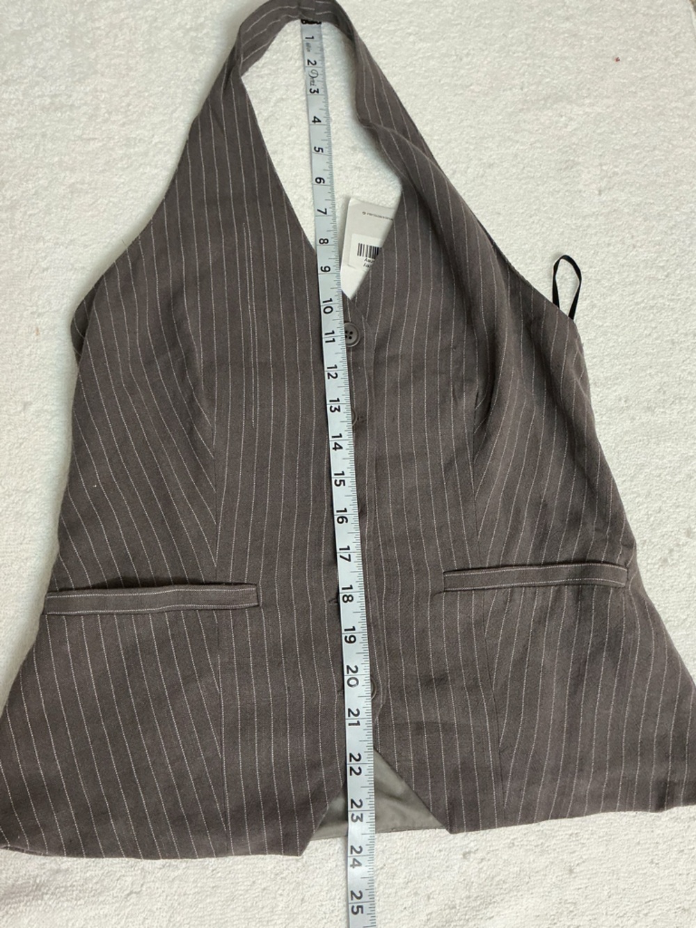 Princess Polly Gray Pinstripe Halter Button-Up Bodysuit - Picture 7 of 9